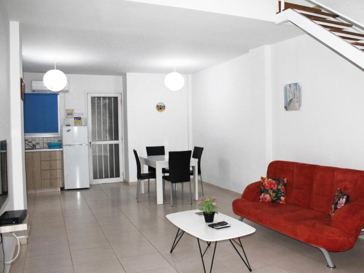 Duplex Comfort Apartments Lárnaca Exterior foto